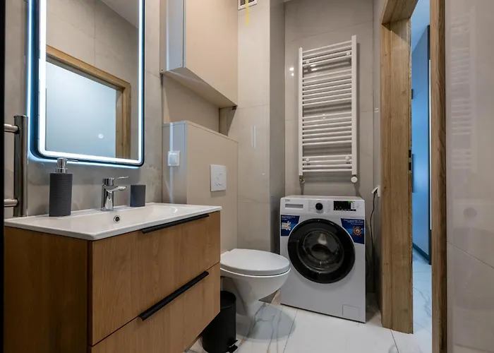 Urban Garden By Fengshui4u, Prywatny Ogrodek, Bezplatny Parking, Nowy Budynek, Dostep Na Kod דירה *