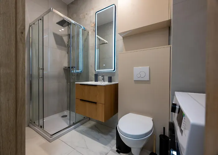 Urban Garden By Fengshui4u, Prywatny Ogródek, Bezpłatny Parking, Nowy Budynek, Dostęp Na Kod Apartamento