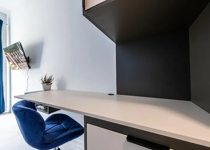 Apartamento Urban Garden By Fengshui4u, Prywatny Ogródek, Bezpłatny Parking, Nowy Budynek, Dostęp Na Kod